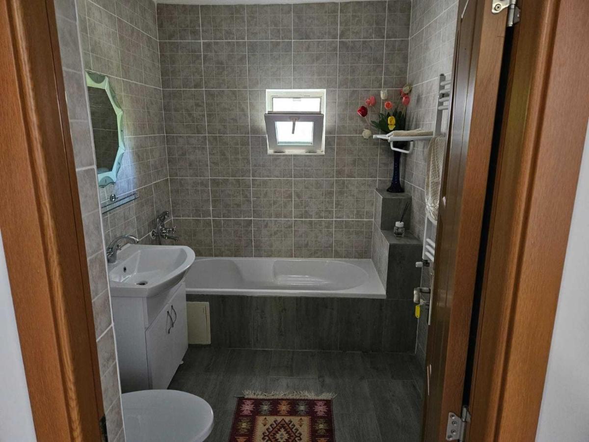 Muzicii 11 - Cozy Seaside Apartments Năvodari Exterior foto